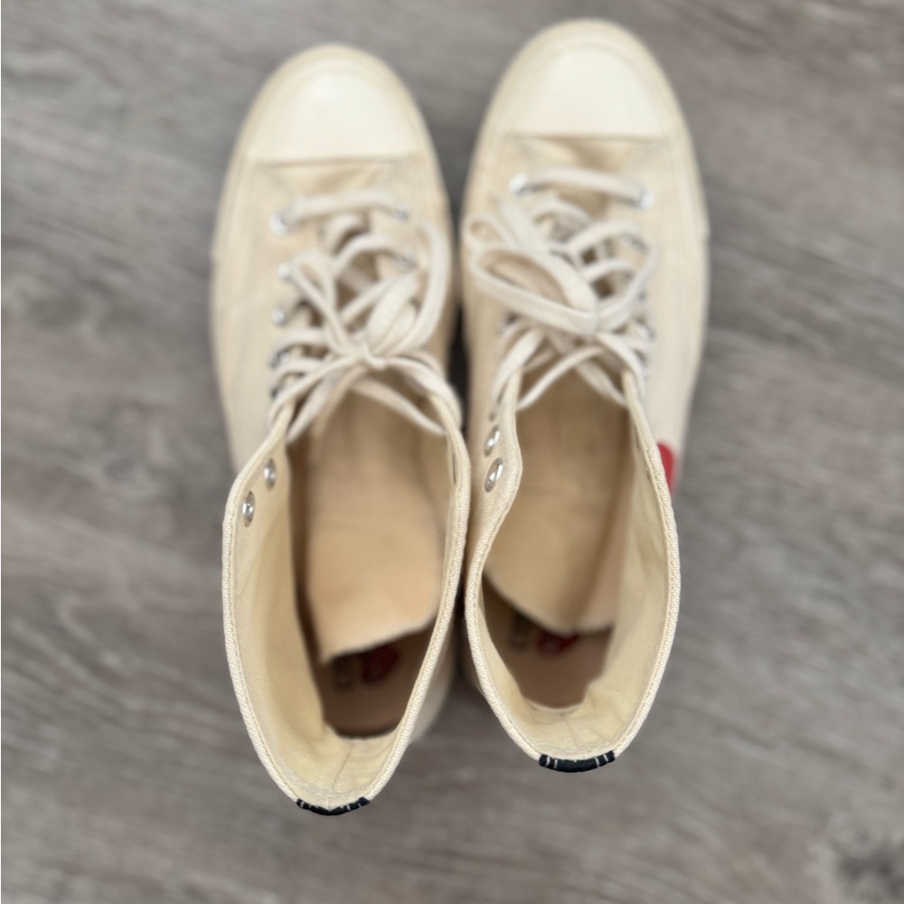 Converse Chuck Taylor All Star 70 Hi
Comme des Garcons PLAY White - Picture 5 of 10
